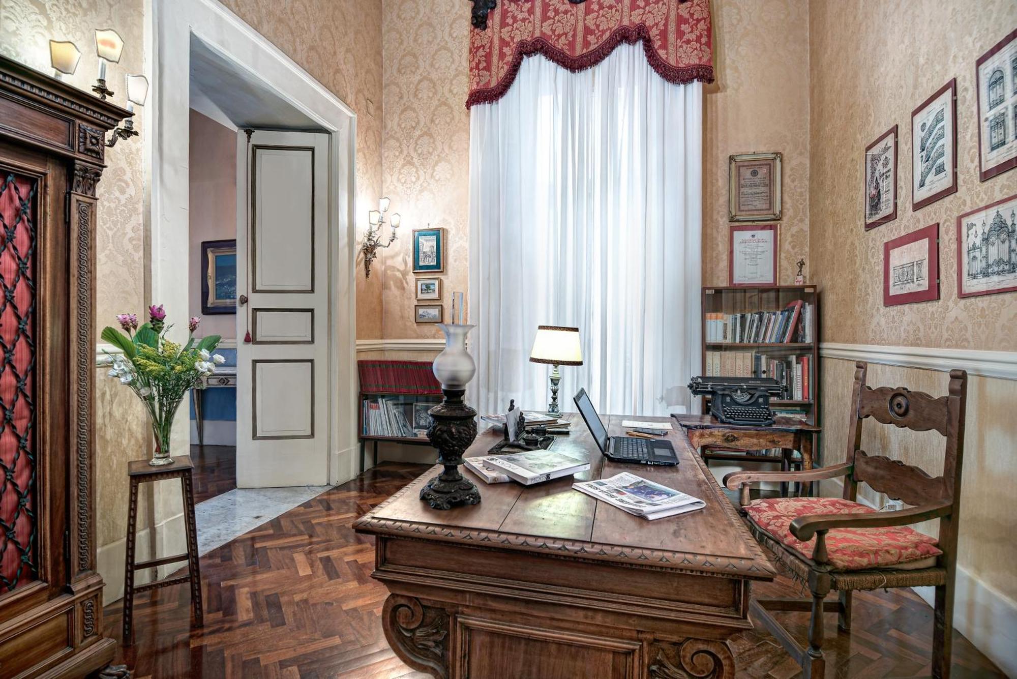 Arthouse Lady Marys Tribunali Luxury Suite Napoli Eksteriør bilde