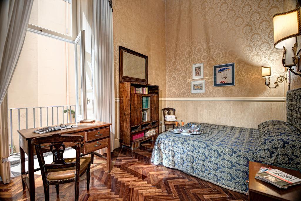 Arthouse Lady Marys Tribunali Luxury Suite Napoli Eksteriør bilde